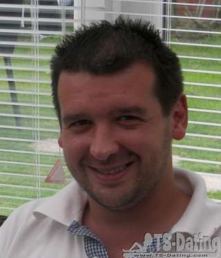 Male - johnnyards - United Kingdom